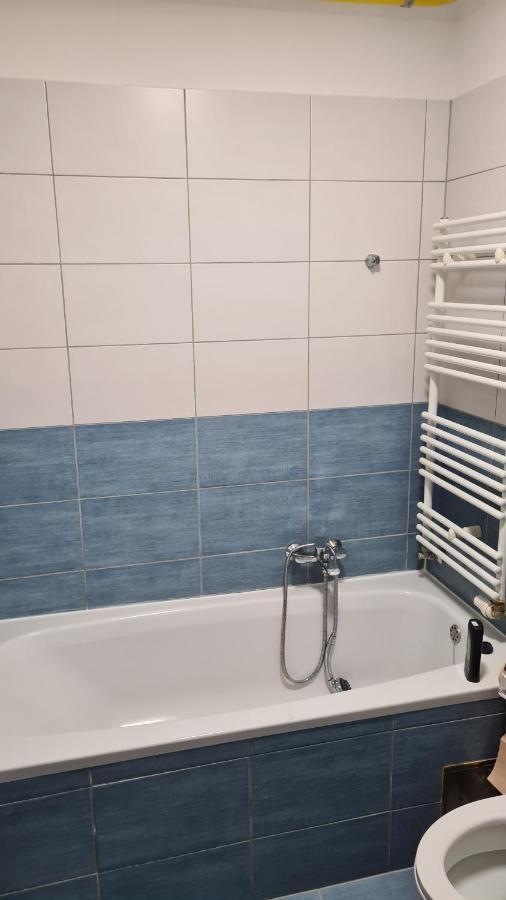 Apartmani Marcetic スラヴォンスキ・ブロド エクステリア 写真